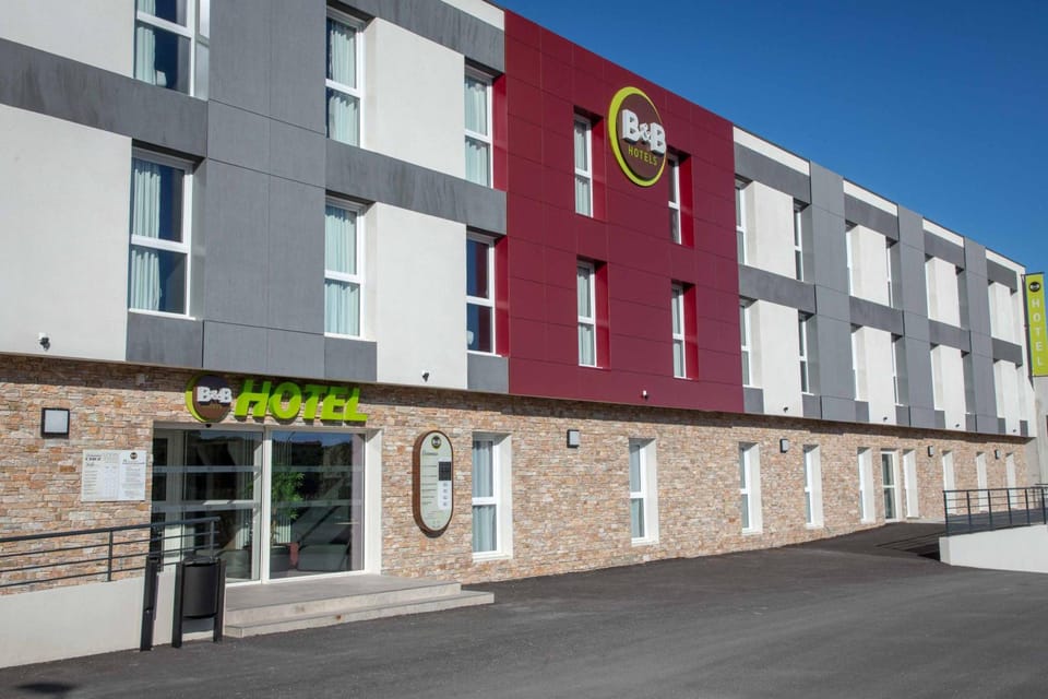 B&B HOTEL Sainte-Maxime Golfe de Saint Tropez Hotel in Sainte-Maxime