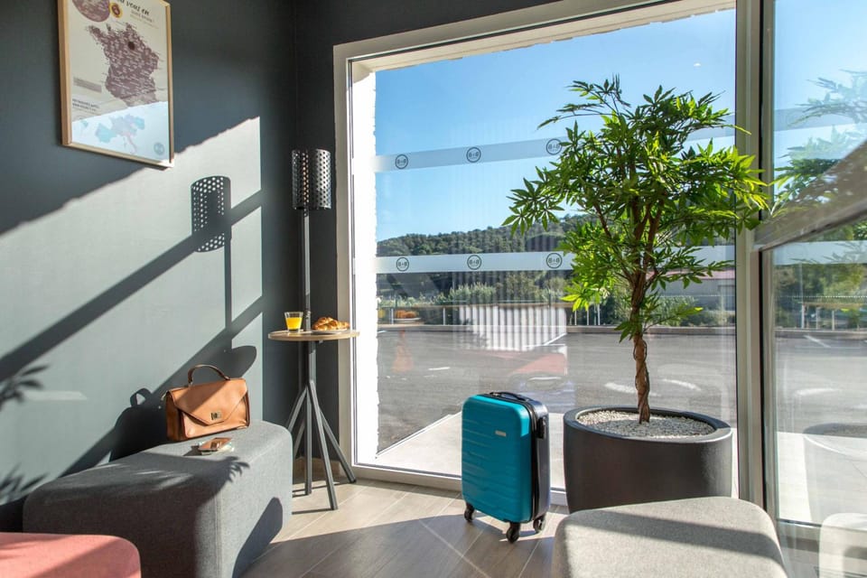 B&B HOTEL Sainte-Maxime Golfe de Saint Tropez Hotel in Sainte-Maxime