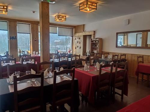 Les Chemins du Leman Hotel in Haute-Savoie