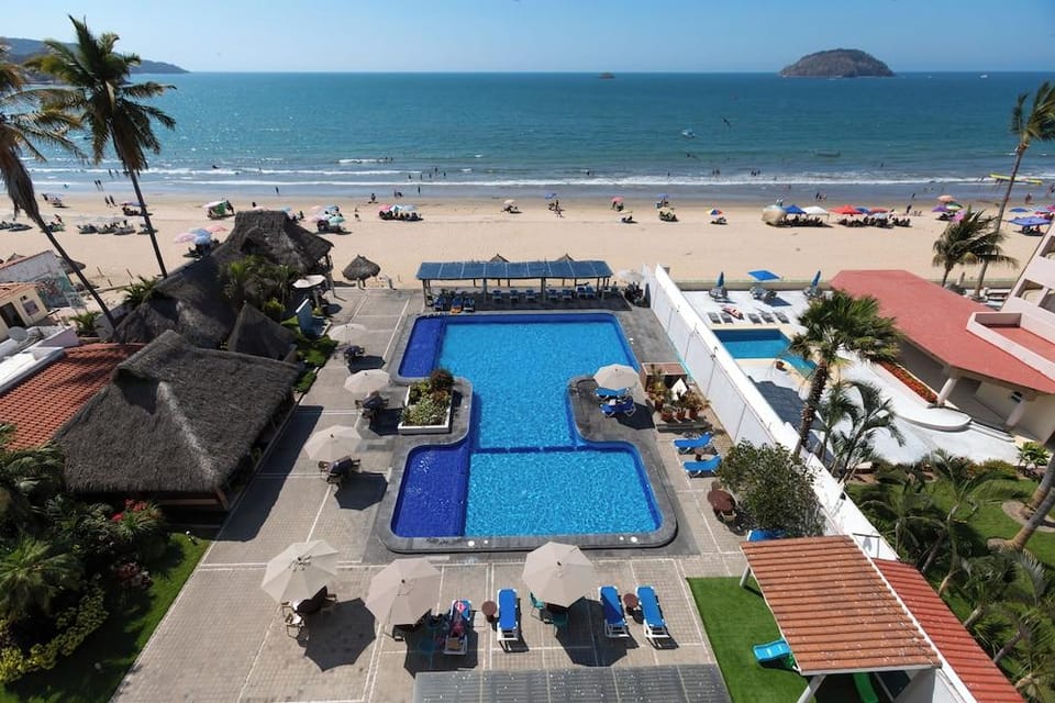 Torreblanca Suites Hotel in Rincon de Guayabitos