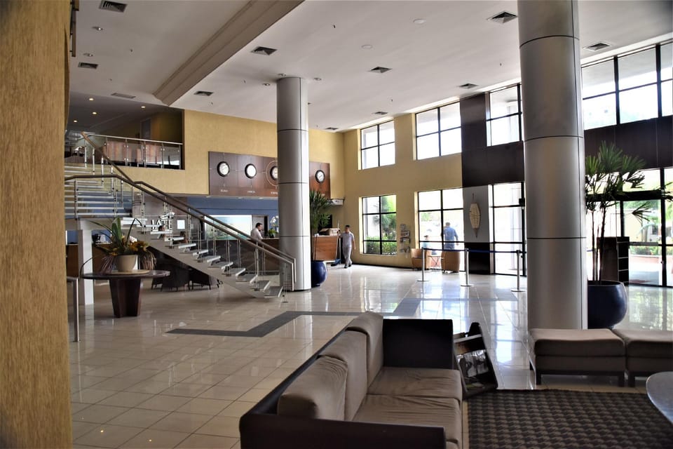 Iate Plaza Hotel Oficial Hotel in Fortaleza