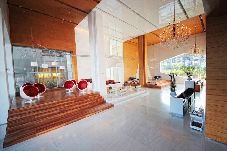 Vivanta by Taj - Dwarka Hotel in Delhi