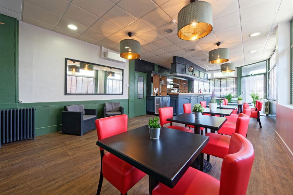 Bar/lounge