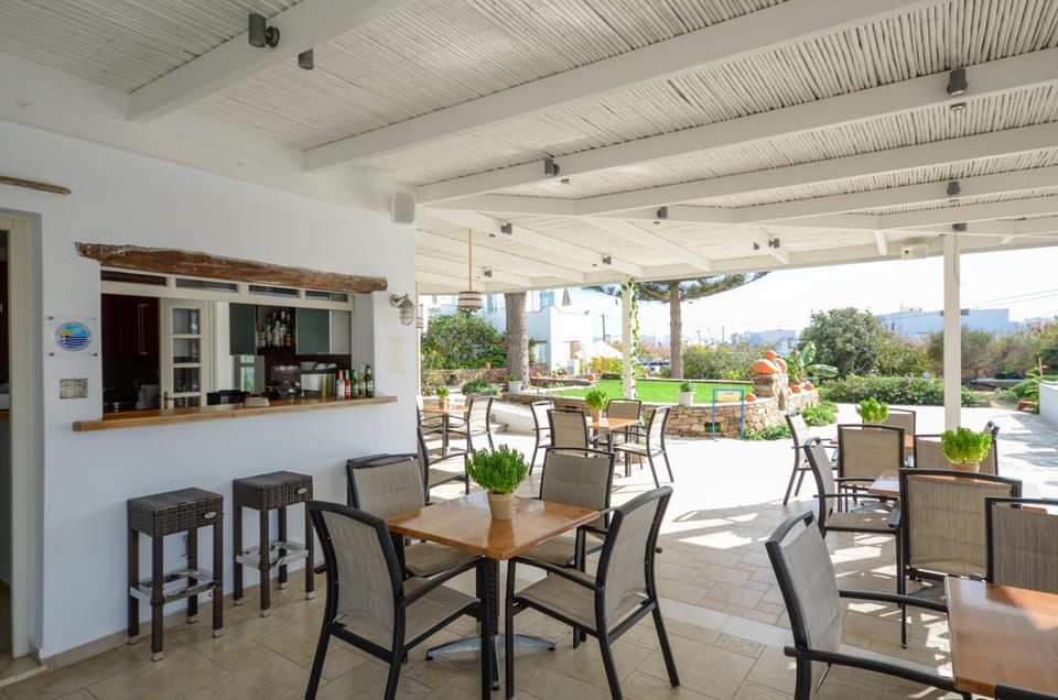 Bar/lounge