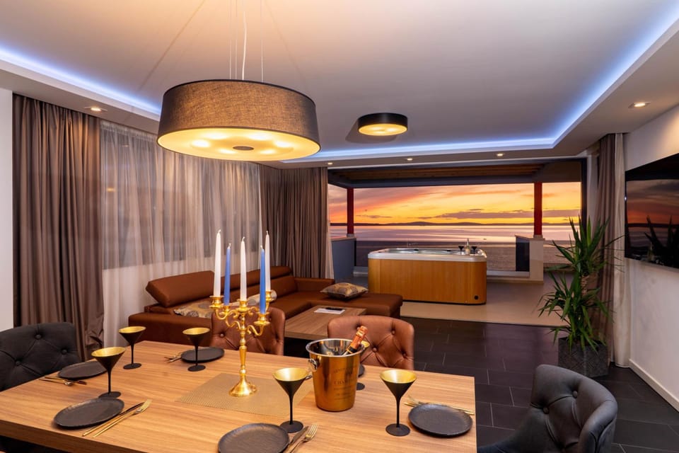 VIPo Prestige Apartments Hotel in Podstrana