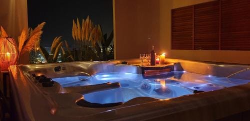 Made of Blue luxury suites collection Hotel in Rethymno