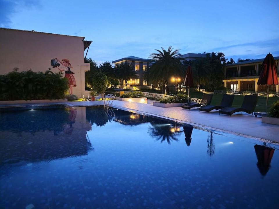 The creek Hotel in West Bengal