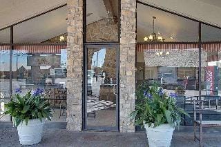 Best Western Chateau Ville Motor Inn Hotel in Rio Grande