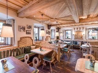 Gasthof Unterm Rain Hotel in Salzburgerland