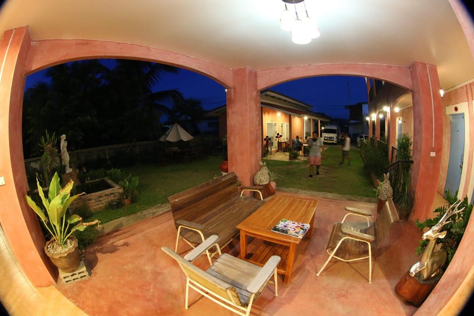 Le Bar Tarry Hotel Hotel in Laos
