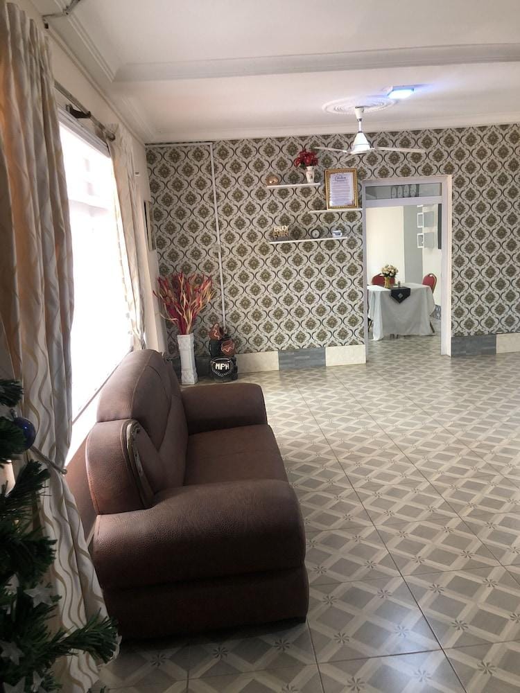 Monipee Hotel Hotel in Central Region, Ghana