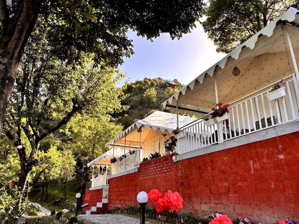 CAMP INDRUNAG Hotel in Himachal Pradesh