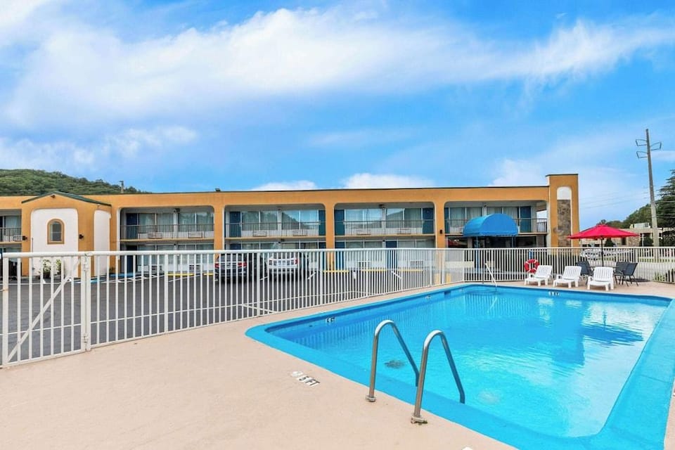 Days Inn Clayton Hotel in Clayton