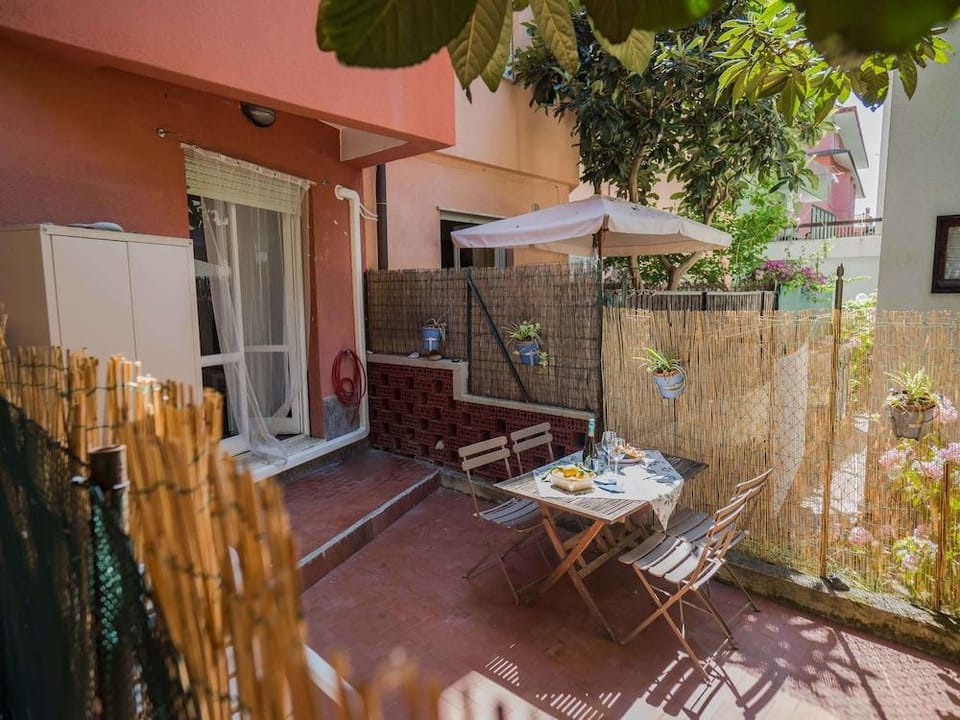 Sciacchetra Ground Floor Apartment & AC Hotel in Monterosso al Mare
