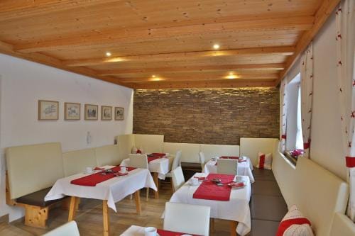 Haus Piz Lad Hotel in Trentino-South Tyrol