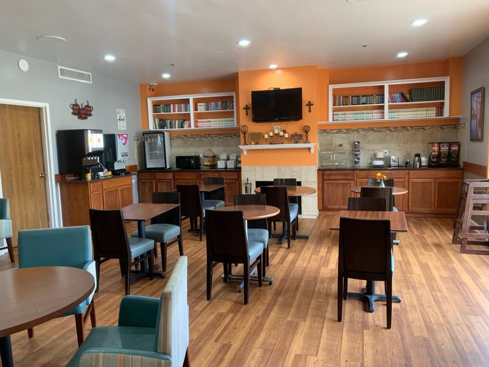 Guest House Inn Medical District near Texas Tech Univ Motel in Lubbock