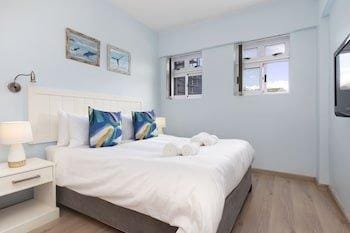 Pips Place Hotel in Cape Town