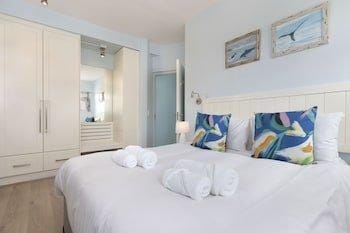 Pips Place Hotel in Cape Town