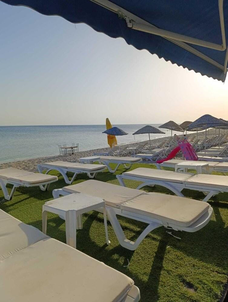 Deniz Hotel Hotel in İstanbul Province