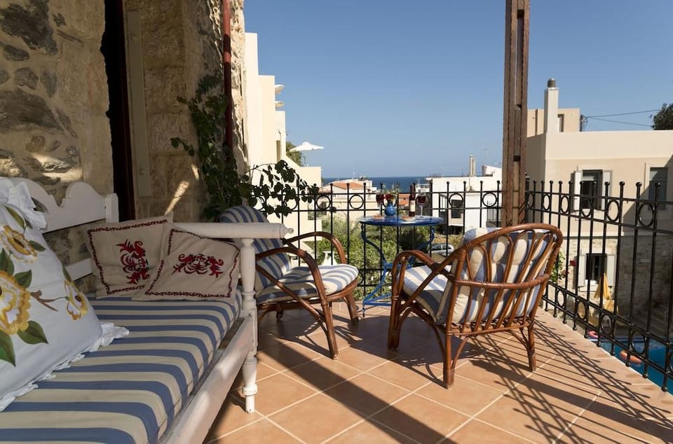 Idili Traditional House Hotel in Panormos in Rethymno