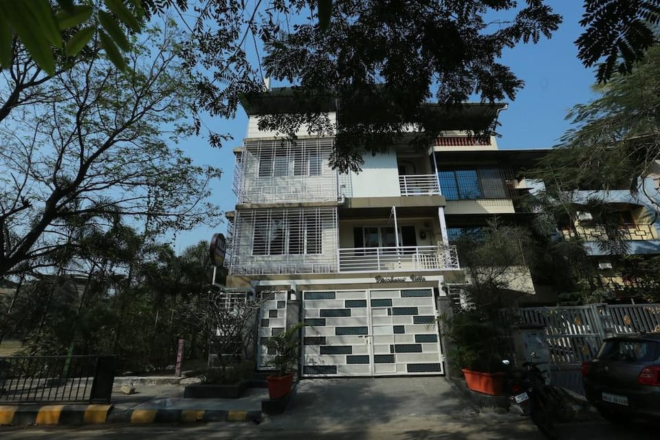 Villa Residency Navi Mumbai Hotel in Maharashtra
