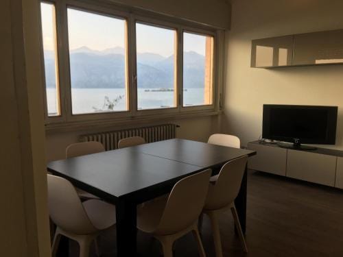 Casa Ines Fronte Lago Hotel in Brenzone sul Garda