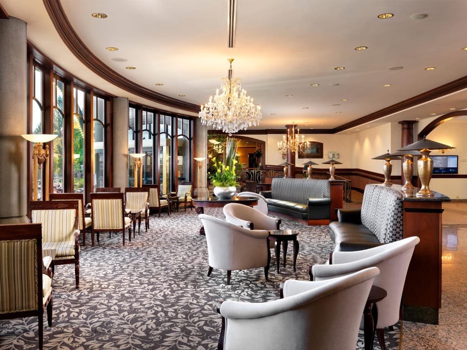 Hotel Grand Pacific Hotel in Victoria