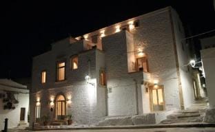 Palazzo Camarda Hotel in Ceglie Messapica