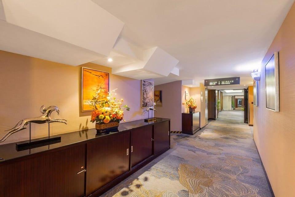 Grand View Hotel Hotel in Shenzhen