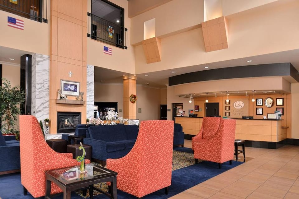 Comfort Suites Airport Hotel in Tukwila