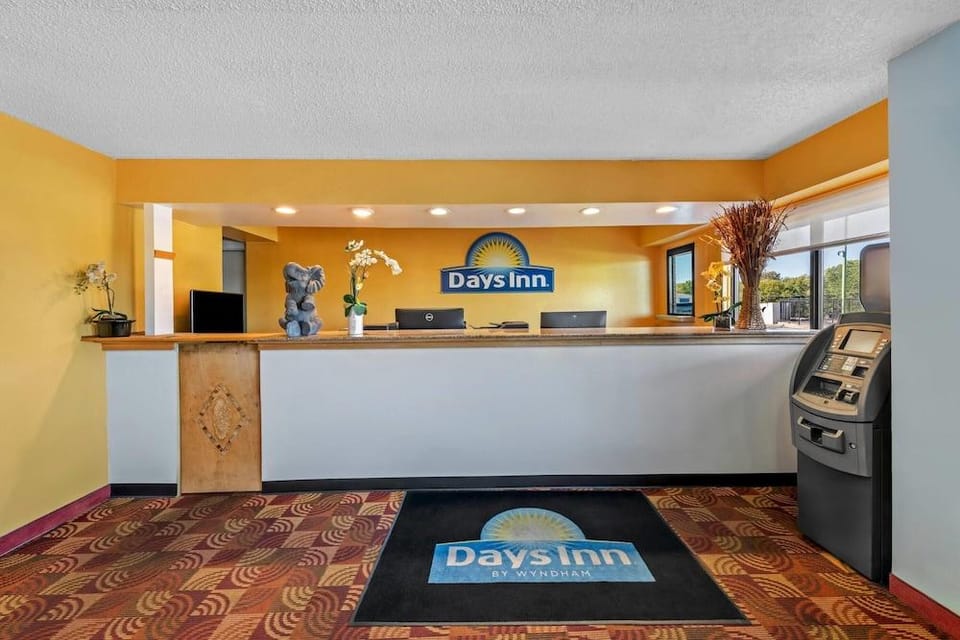 Econo Lodge Hotel in Independence