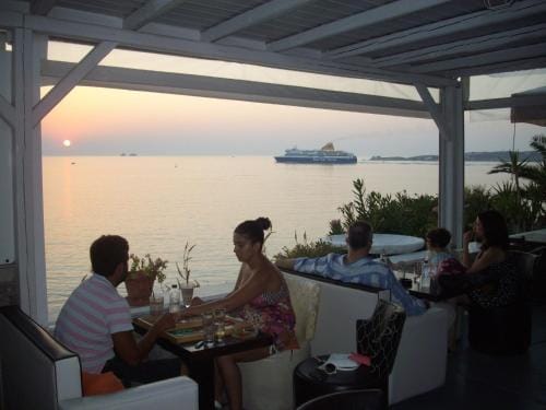 Hotel Nikolas Paros Greece Hotel in Paros