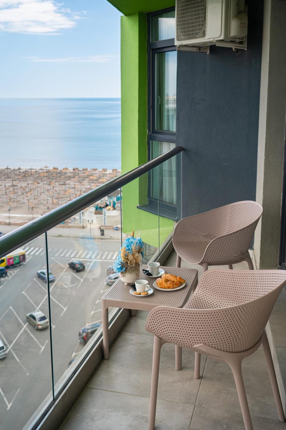 Alezzi Beach Resort Apartment hotel in Constanța County