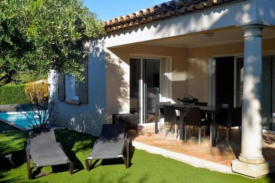 Lagrange Vacances - Le Domaine L'Eilen Hotel in Cavalaire-sur-Mer