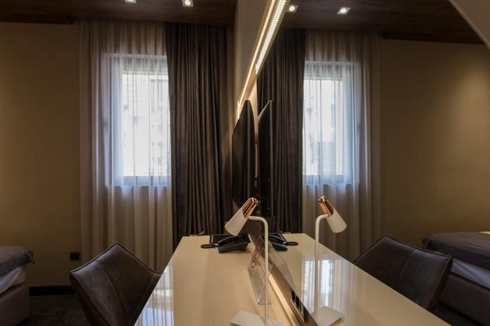 BOUTIQUE 25h by Eva stay 018 Hotel in Serbia