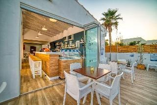 Emi Apartments Hotel in Crete