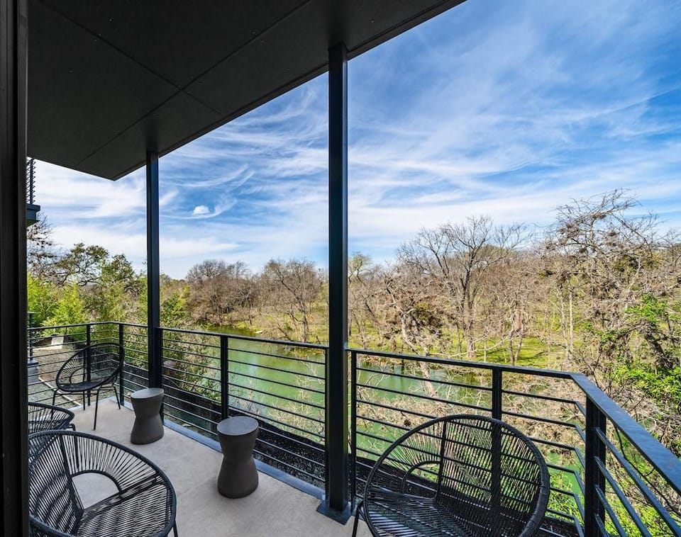 The Ruby Hotel Hotel in Round Rock
