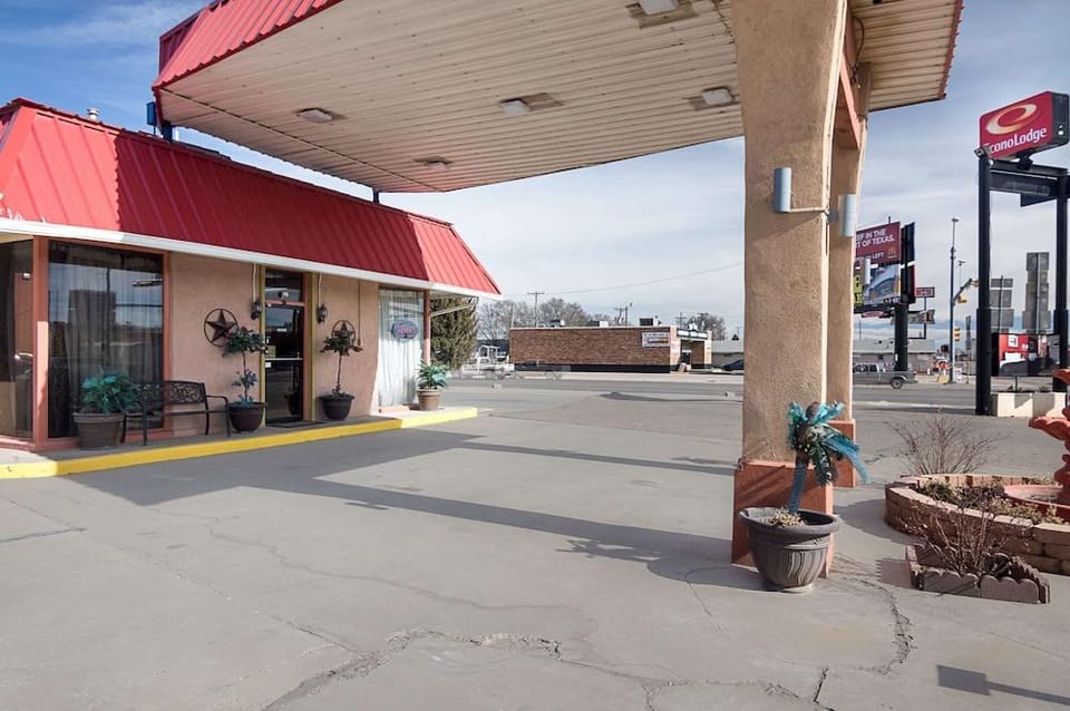 Econo Lodge Hotel in Oklahoma