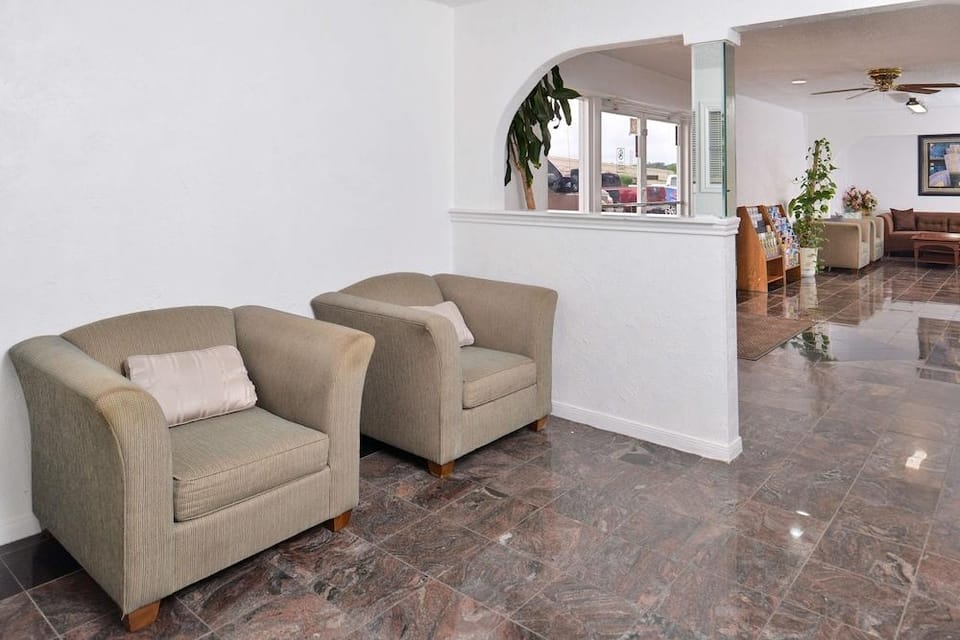 Days Inn Clute Hotel in Lake Jackson