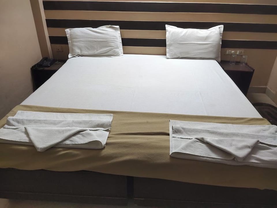 Suprabath Residency Hotel in Secunderabad