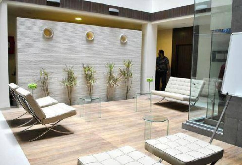 Skylark Business Hotel Hotel in Maharashtra