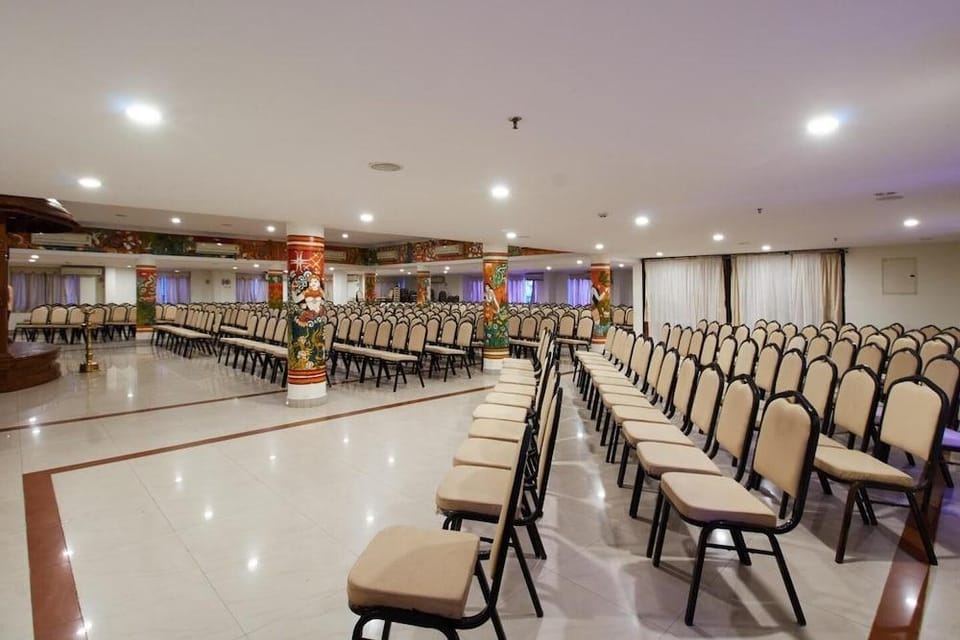 Sree Gokulam Sabari Hotel in Kerala