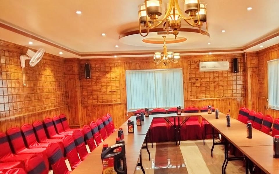 Hotel Red Crown Pvt Ltd-Bardibas Hotel in Bagmati Province, Nepal