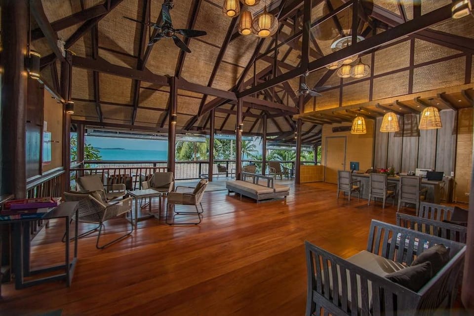 Coral Cove Chalet Hotel in Ko Samui