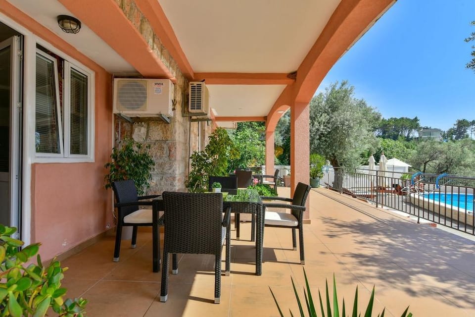 Apartments Kentera Hotel in Sveti Stefan