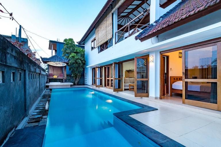 Medewi Surf Villa Hotel in Pekutatan