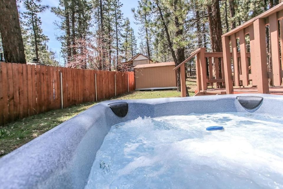 Rincon Cabin Hotel in Big Bear
