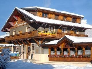 Logis Hotel la Boule de Neige Hotel in Samoëns