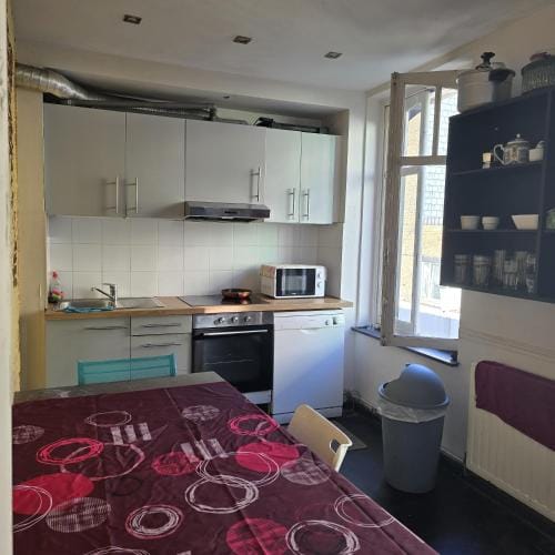 Balacobaco Hostel in Saint-Gilles