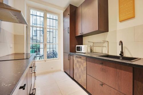 Spacious apartment - 3BR-8P - Ternes Hotel in Paris